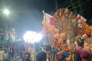 Bahraich communal violence : हनीफ ने निकाला माइक का तार, फिर रामगोपाल को घर के अंदर खींच कर गोलियाें से किया छलनी