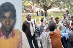 कासगंज: संदिग्ध परिस्थितियों में युवक की मौत, फंदे पर झूलता मिला शव 