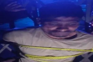 अयोध्या: चोर होने के शक में युवक को चैनल में बांध कर पीटा, पुलिस पर लगा यह आरोप