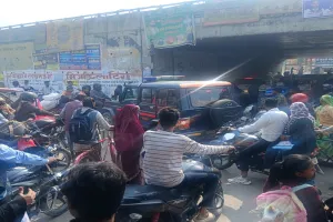 अयोध्या: उप जिलाधिकारी की चेतावनी बेअसर, मुसीबत बना बाजारों में सड़क जाम