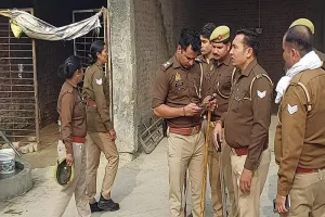 Rampu News : रायपुर गांव में रंजिश को लेकर दो पक्षों में हुआ पथराव, 14 लोगों पर रिपोर्ट दर्ज