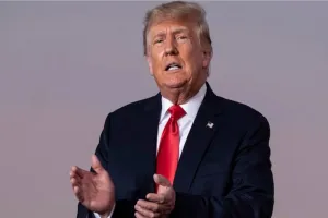 अमेरिका में प्रवासियों के अवैध प्रवेश को रोकने पर मेक्सिको सहमत: ट्रंप 