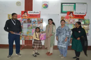 Prayagraj News : वाइएमसीए में लगा पुस्तक मेला