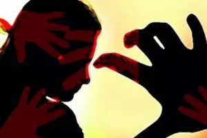 अलीगढ़: खंडहर में बेहोश मिलीं मेरठ की दो नाबालिग लड़कियां, बंधे हुए थे हाथ-पैर, जानिए पूरा मामला