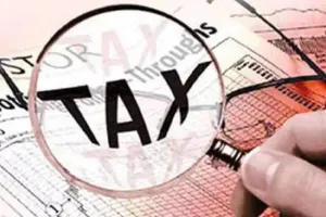 बरेली: टैक्स चोरी में अधिकारियों का खेल, विभागों में लगाईं ऐसी गाड़ियां...टैक्सी परमिट ही नहीं