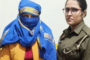 Bareilly: नग्न वीडियो बनाकर करती ब्लैकमेल, ममता का ऐसा जाल...प्रधान और दरोगा समेत कई लोग फंसे