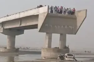 Bareilly: गूगल मैप ने जिस अधूरे पुल पर कार को चढ़ाया अब होगा पूरा, मॉडल स्टडी के लिए 29.5 लाख रुपये मंजूर