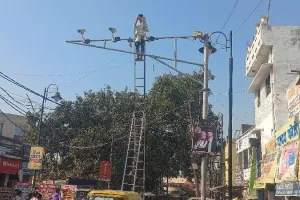 Bareilly: स्मार्ट सिटी में इधर-उधर ताक रहे हैं 260 सीसीटीवी कैमरे, गतिविधियां भी नहीं हो रहीं रिकॉर्ड 