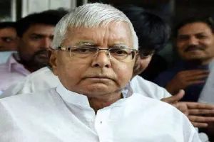 राहुल या ममता: INDIA गठबंधन के नेतृत्व पर रार, लालू यादव ने कर दी यह बड़ी मांग