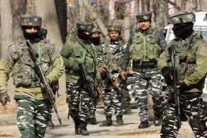 श्रीनगर: दाचीगाम वन क्षेत्र में सुरक्षा बलों के साथ मुठभेड़ में एक आतंकी ढेर, सर्च ऑपरेशन जारी