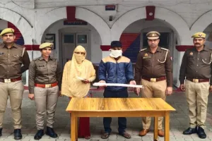 बाराबंकी: वृद्धा की हत्या मामले में पति-पत्नी गिरफ्तार, 1500 रुपये बनी वारदात की वजह, जानें पूरा मामला