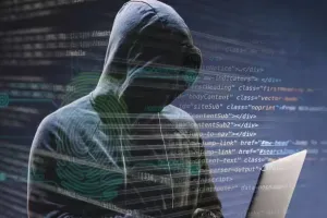 कानपुर पुलिस ने दिल्ली से पांच शातिरों को किया गिरफ्तार: काॅलसेंटर दिखाने के लिए, असली काम साइबर ठगी, ऐसे फंसाते लोगों को...