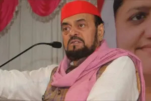 उद्धव के सहयोगी ने किया बाबरी मस्जिद संबंधी पोस्ट, सपा ने MVA से बाहर निकलने का लिया निर्णय 