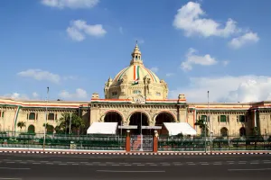 UP Assembly Session: आज यूपी विधानसभा का घेराव करेगी कांग्रेस, सुरक्षा के कड़े इंतेजाम