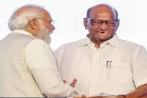 शरद पवार महाराष्ट्र के दो किसानों के साथ प्रधानमंत्री मोदी से मिले, जानें वजह