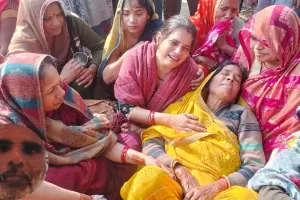 कानपुर के बिधनू में अधेड़ की पत्थर से कुचलकर हत्या: कुएं में फेंका शव, कल शाम से थे लापता, फोरेंसिक टीम ने जुटाए साक्ष्य