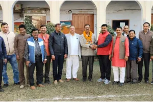 मृतक आश्रितों को उसी संवर्ग में नियुक्ति देने का विरोध, माध्यमिक शिक्षणेत्तर कर्मचारी संघ बैठक में पदाधिकारियों ने की चर्चा