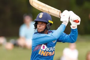 INDW vs AUSW : हार के बाद बोलीं ऋचा घोष-गलतियां हुई हैं लेकिन आखिरी मैच में बेहतर प्रदर्शन करेंगे 