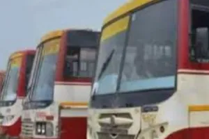 RTO कार्यालय के पास से ही चल रहीं डग्गामार बसें, शहर में 10 से अधिक स्थानों हो रहा अवैध बसों का संचालन