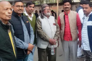 लखीमपुर खीरी: नहीं रोक पाई पुलिस...चकमा देकर 200 से ज्यादा कांग्रेसी पहुंचे लखनऊ