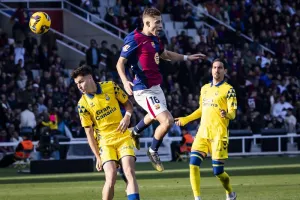 LaLiga : बार्सिलोना का वर्तमान सत्र में घरेलू मैदान पर विजय अभियान थमा, लास पालमास ने 2-1 से हराया