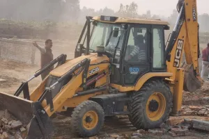 Bareilly: BDA की बड़ी कार्रवाई, 5 अवैध कॉलोनियों पर चलाया बुलडोजर