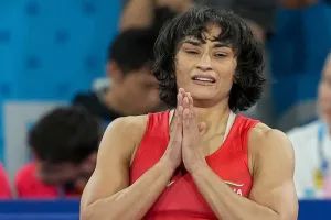 भारतीय कुश्ती के लिए निराशाजनक रहा साल 2024, पेरिस ओलंपिक में टूटा विनेश फोगाट का दिल 