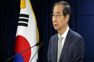 द. कोरिया : नेशनल असेंबली ने कार्यवाहक राष्ट्रपति Han Duck-soo के खिलाफ महाभियोग चलाने के पक्ष में किया मतदान 