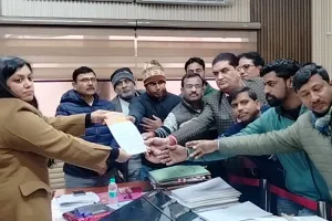 कासगंज: छत्तीसगढ़ में पत्रकार की निर्मम हत्या से आक्रोश, सख्त कानून बनाने की मांग 