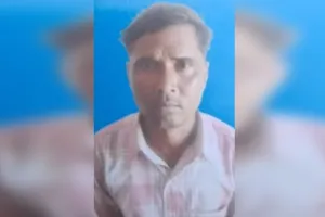 शाहजहांपुर: नशे में पत्नी से किया झगड़ा, फिर फंदे पर लटक कर दे दी जान