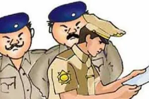 Bareilly: खुद फंसी पुलिस, युवक को फर्जी केस में भेजा था जेल...मांगे 60 हजार रुपये