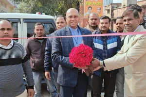 कासगंज : गलत चीजें देखना और सुनना मानसिक रोग के लक्षण -डॉ. राजीव अग्रवाल