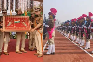 Bareilly: रिजर्व पुलिस लाइन में 76वां गणतंत्र दिवस धूमधाम से मनाया गया