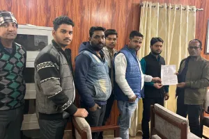 कासगंज: सोरों नगर पालिका में भ्रष्टाचार का आरोप...19 बिंदुओं पर विहिप व बजरंग दल ने मांगा हिसाब