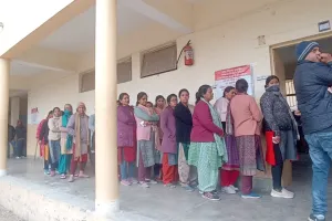 हल्द्वानीः दोपहर बाद कड़ाके की ठंड में हुआ मतदान 