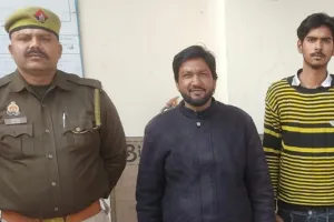 रामपुर: पीआरवी के पुलिस कर्मियों को प्रधान ने डंडों से पीटा