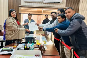 कासगंज: लेखपाल संघ चुनाव- डीएम से मांगा गया पांच फरवरी को अवकाश