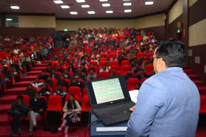 निर्वाचन अधिकारियों को मिले बैलेट पेपर, किट्स बनना शुरू