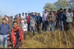 Ayodhya News: ढाई माह से लापता छात्रा का जंगल में मिला कंकाल, कपड़े व चप्पल से हुई पहचान