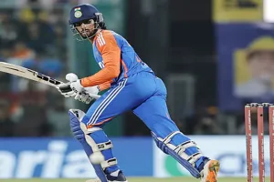 India-England 2nd T20: तिलक वर्मा के शानदार अर्धशतक से भारत ने इंग्लैंड को दो विकेट से हराया