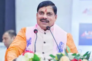 MP Liquor Ban: मध्य प्रदेश मंत्रिमंडल का शराबबंदी को लेकर बड़ा फैसला, इन 17 शहरों में होगी शराब की दुकानें बंद