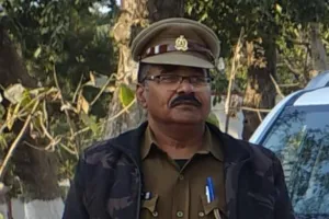 Unnao: छेड़छाड़ के मामले में नाम शामिल करने का खेल...घूस लेने के आरोपी दरोगा को एंटी करप्शन टीम ने पकड़ा