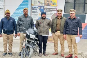 रामपुर : चोरी की बाइक के साथ एक आरोपी गिरफ्तार, भेजा जेल