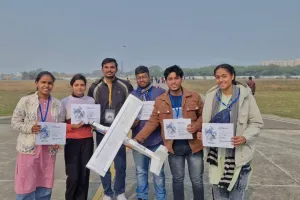 पुनर्वास विश्वविद्यालय के विद्यार्थियों ने उड़ाया मानव रहित विमान, कानपुर IIT में वायुगतिकी कार्यक्रम में किया परीक्षण