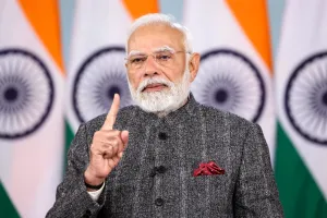 बालिकाओं को बराबर का मिले मौका इसके लिए सरकार संकल्पबद्ध: पीएम मोदी 