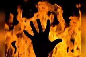 बदायूं: दुकानदार पर पेट्रोल डालकर जिंदा जलाने की कोशिश, आरोपी गिरफ्तार
