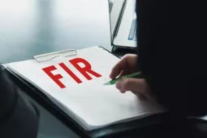 Bareilly: गन्ने की अवैध तस्करी पर कार्रवाई, चीनी मिल के चीफ मैनेजर समेत तीन लोगों पर FIR