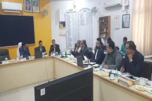 मुरादाबाद : कटघर में बनेगा बैंक्वेट हॉल और पार्किंग, एयरपोर्ट पर लगेगा राष्ट्रीय ध्वज...कमिश्नर की अध्यक्षता में हुई बैठक 