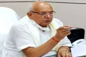 Varanasi News : होटल के बाथरूम में फिसल कर गिरे कृषि मंत्री सूर्य प्रताप शाही, टूट गया पैर