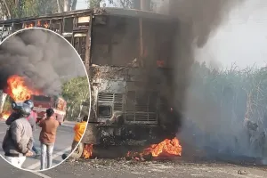 बिजनौर: स्कूटी से टकराकर रोडवेज बस बनी आग का गोला, मच गई अफरा-तफरी